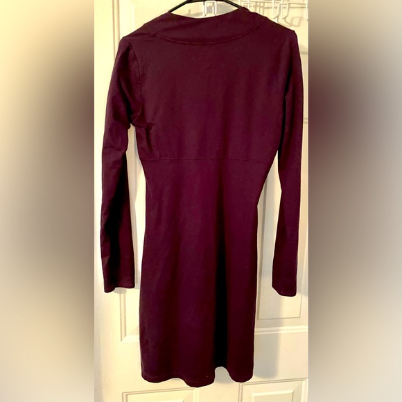Mountain Hardwear long sleeve dress - Picture 2 of 3